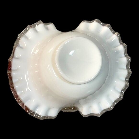 Fenton Silver Crest Reed White Milk Glass Ruffled Basket With Clear Handle Vtg - Picture 5 of 8